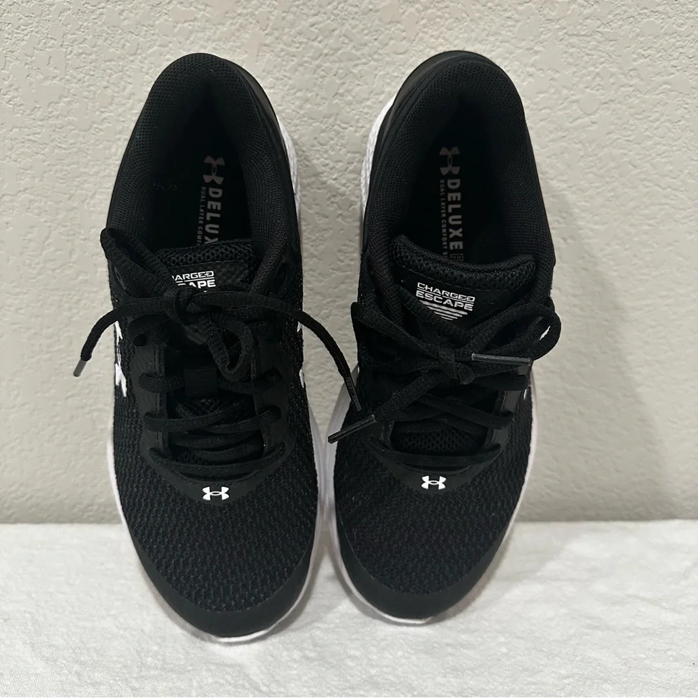 Under Armour Charged Escape 3 Black & White Women’s Size 6 SKU3024913. Preloved - Picture 9 of 12